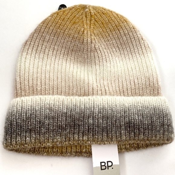 bp Accessories - BP cream ombré beanie hat NWT